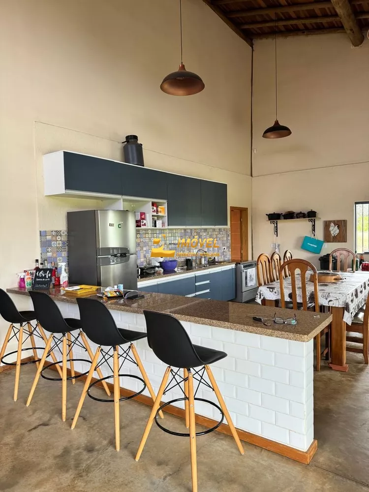 Sítio, 3 quartos, 33000 m² - Foto 2