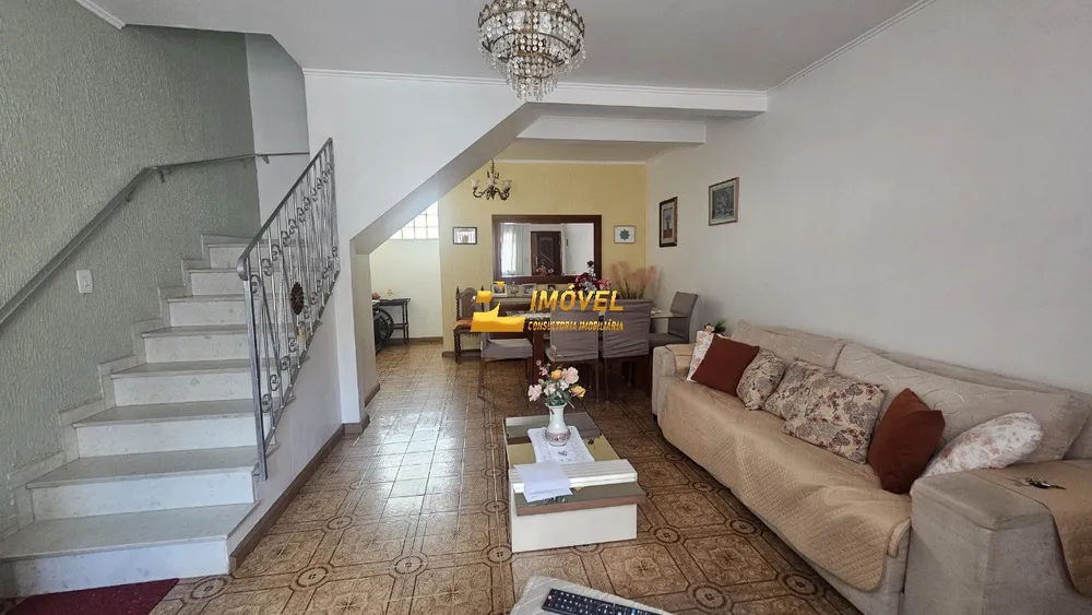 Casa, 3 quartos, 105 m² - Foto 1