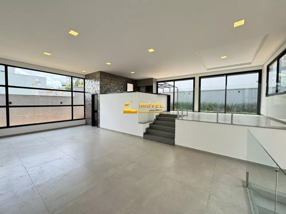 Casa, 3 quartos, 226 m² - Foto 3