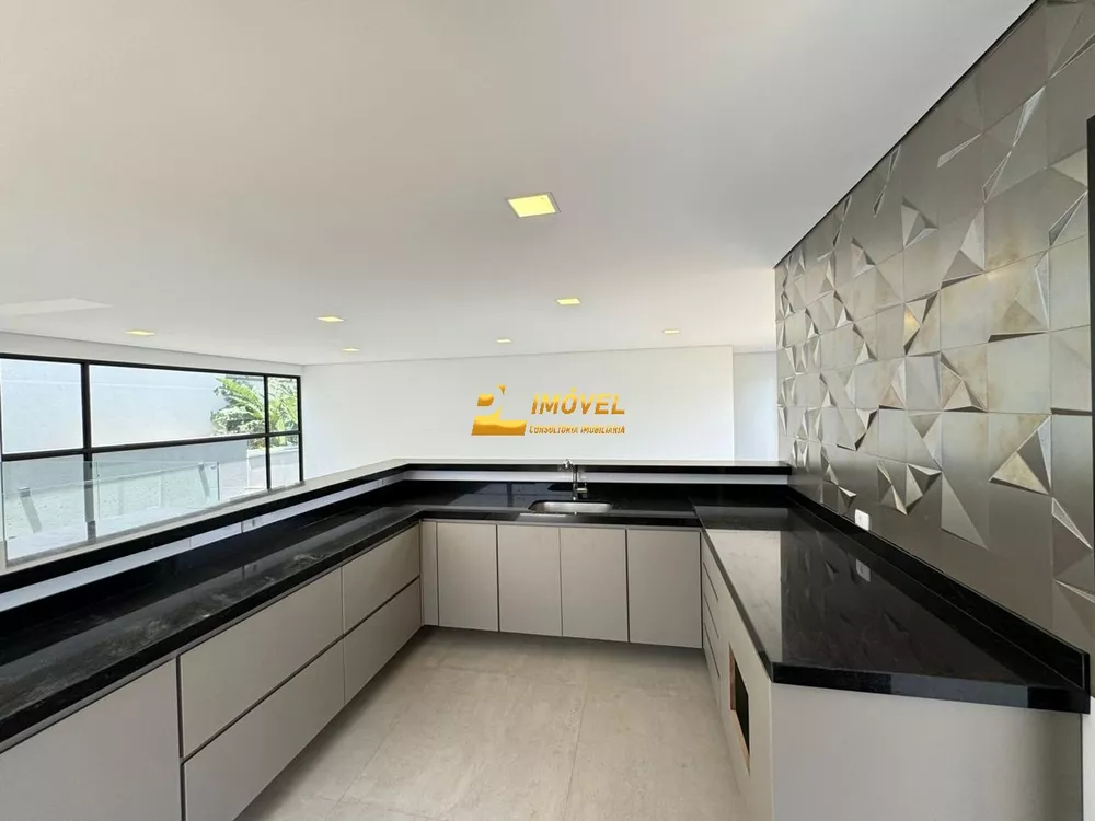 Casa, 3 quartos, 226 m² - Foto 2