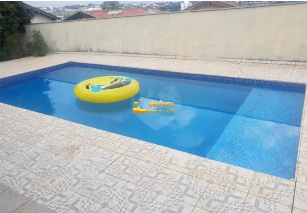 Casa, 3 quartos, 340 m² - Foto 1