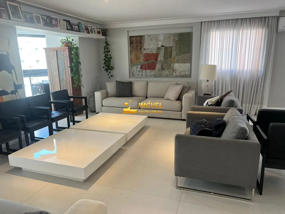 Apartamento, 3 quartos, 160 m² - Foto 1