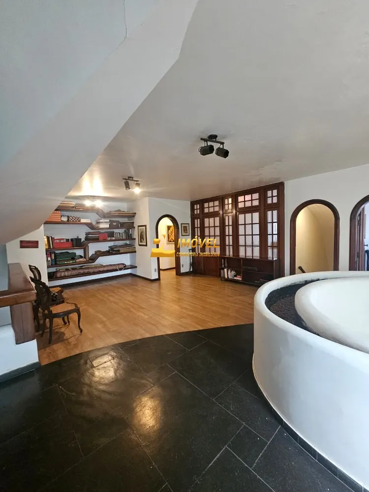 Casa, 4 quartos, 750 m² - Foto 2