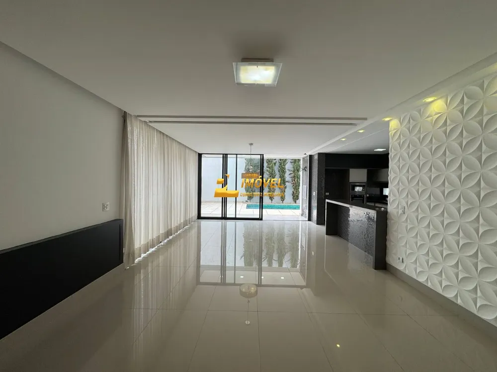 Casa, 3 quartos, 290 m² - Foto 4