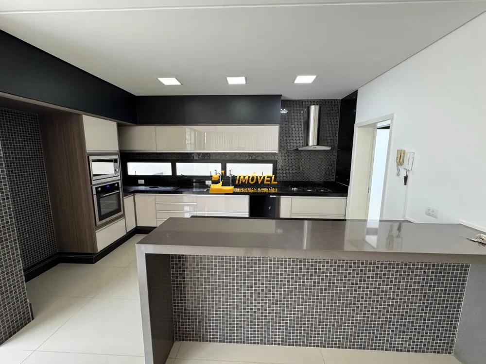 Casa, 3 quartos, 290 m² - Foto 6