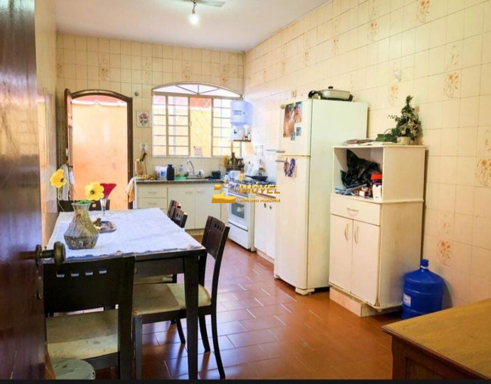 Casa, 4 quartos - Foto 2