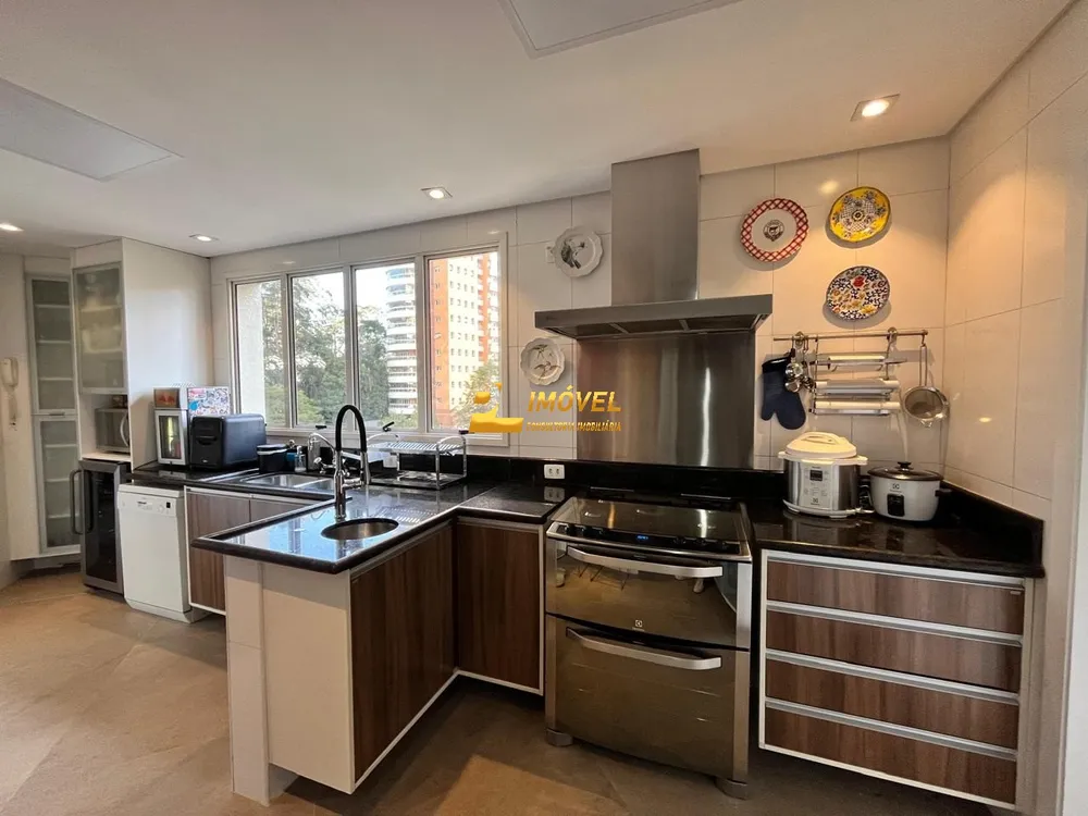 Apartamento, 4 quartos, 261 m² - Foto 11