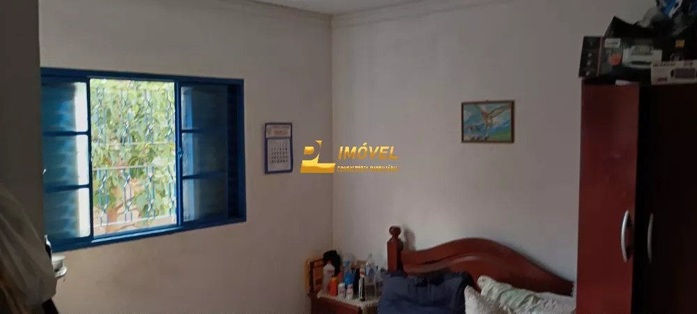 Casa, 4 quartos, 275 m² - Foto 1