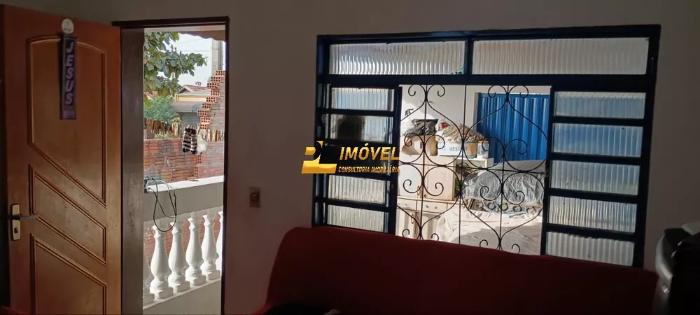 Casa, 4 quartos, 275 m² - Foto 2