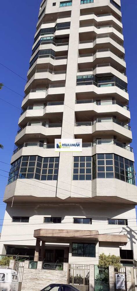 Apartamento à venda e aluguel com 3 quartos, 130m² - Foto 1