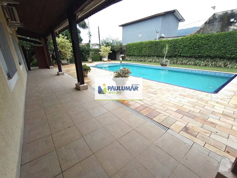Casa, 7 quartos, 245 m² - Foto 9