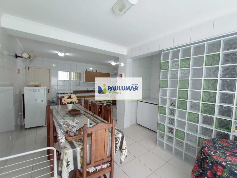 Casa, 7 quartos, 245 m² - Foto 8
