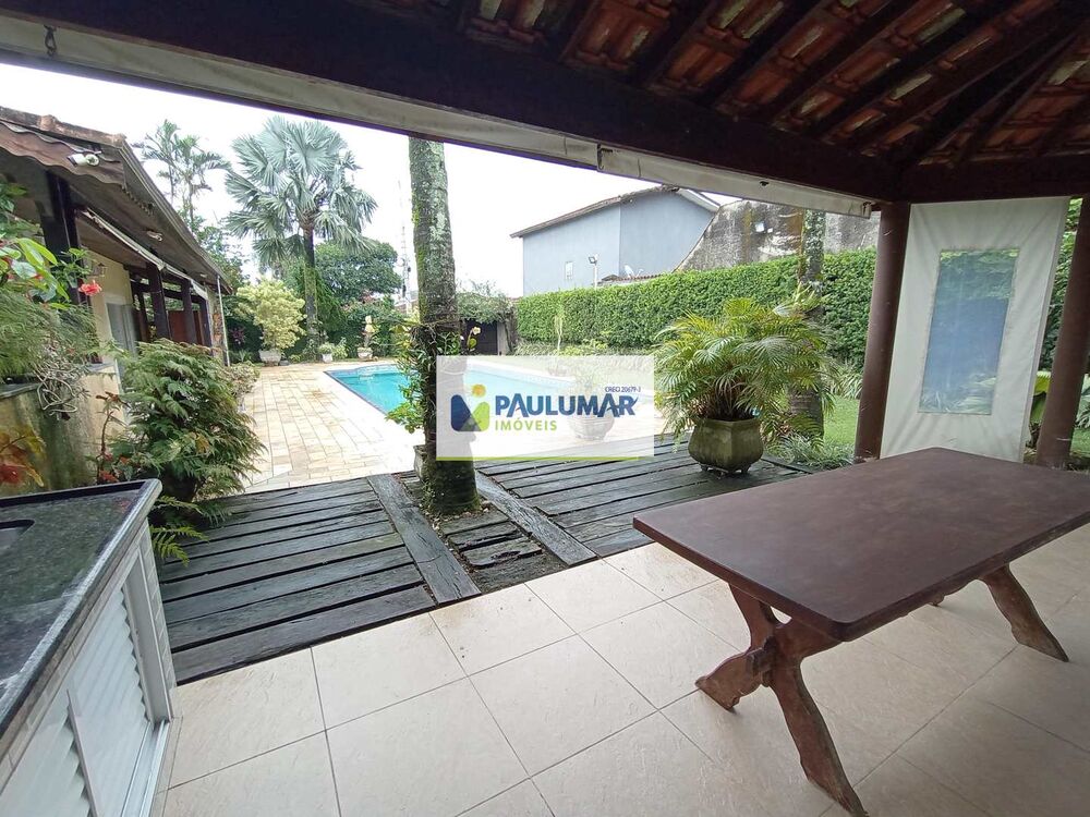 Casa, 7 quartos, 245 m² - Foto 5