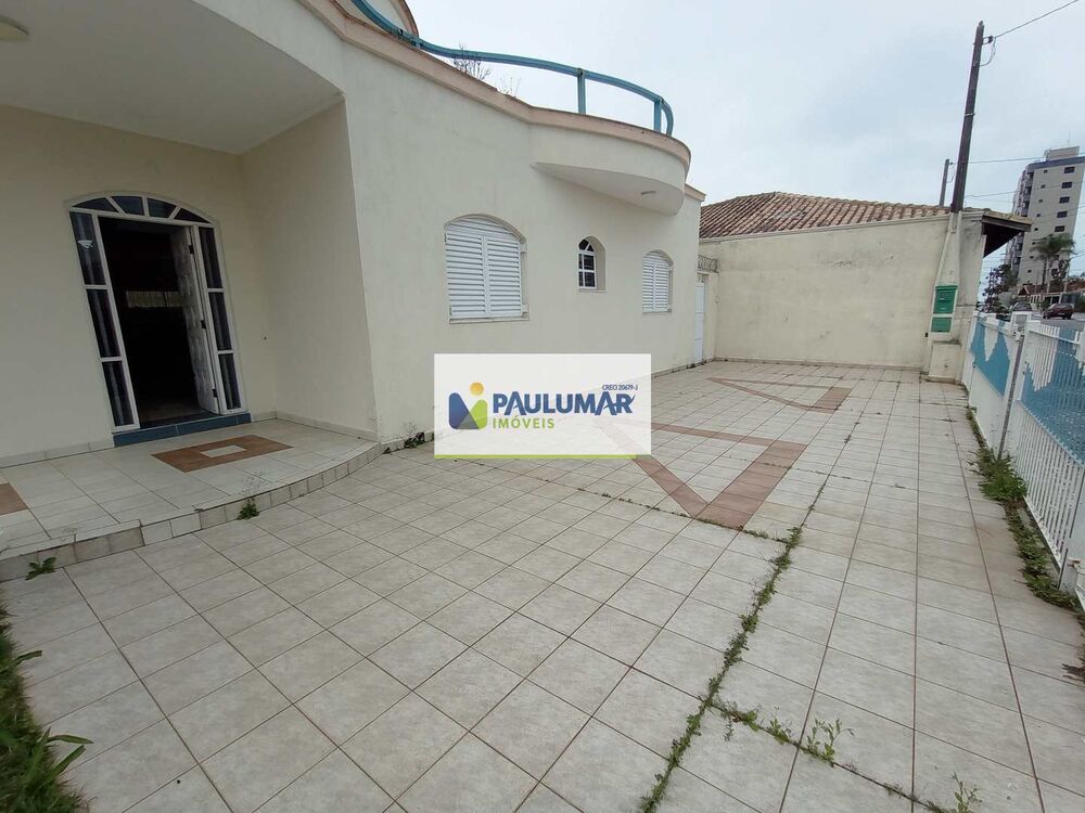 Sobrado à venda com 4 quartos, 240m² - Foto 1