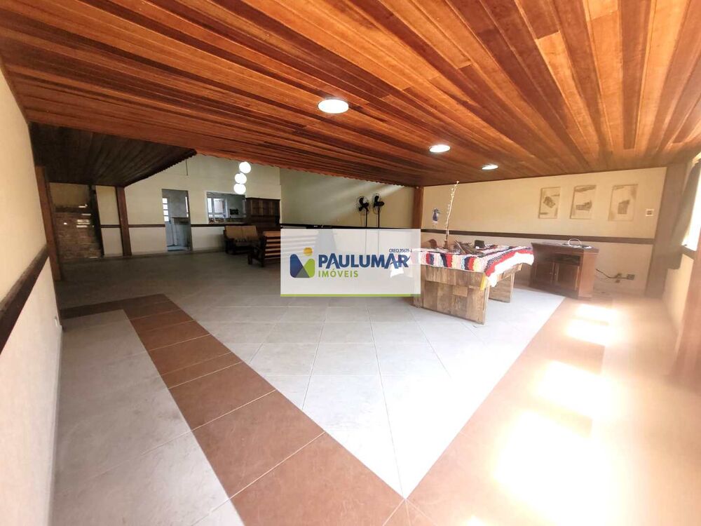 Casa, 3 quartos, 250 m² - Foto 2