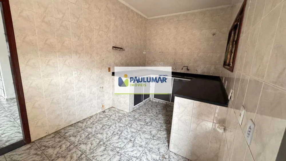Casa, 5 quartos, 130 m² - Foto 3