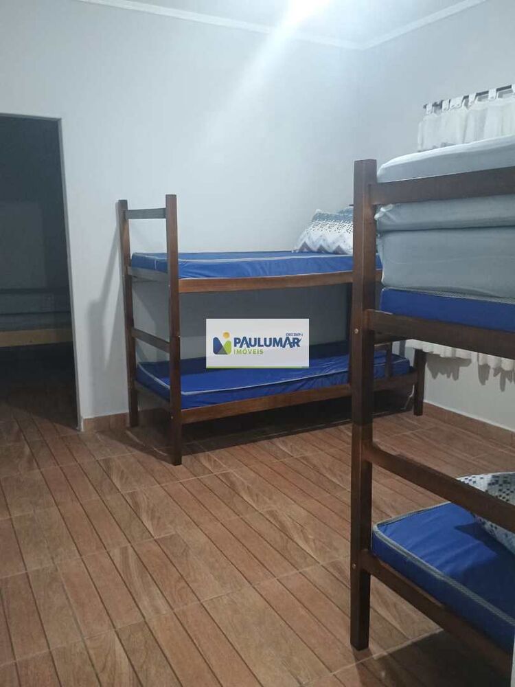 Casa, 3 quartos, 225 m² - Foto 1