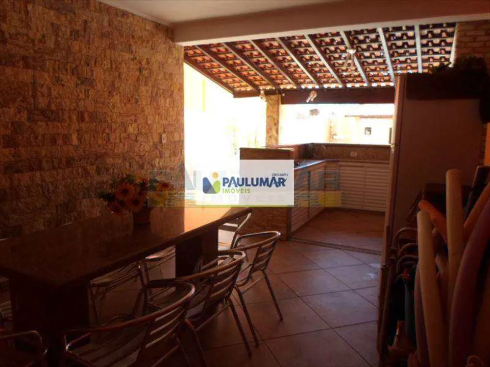 Casa, 3 quartos, 240 m² - Foto 19