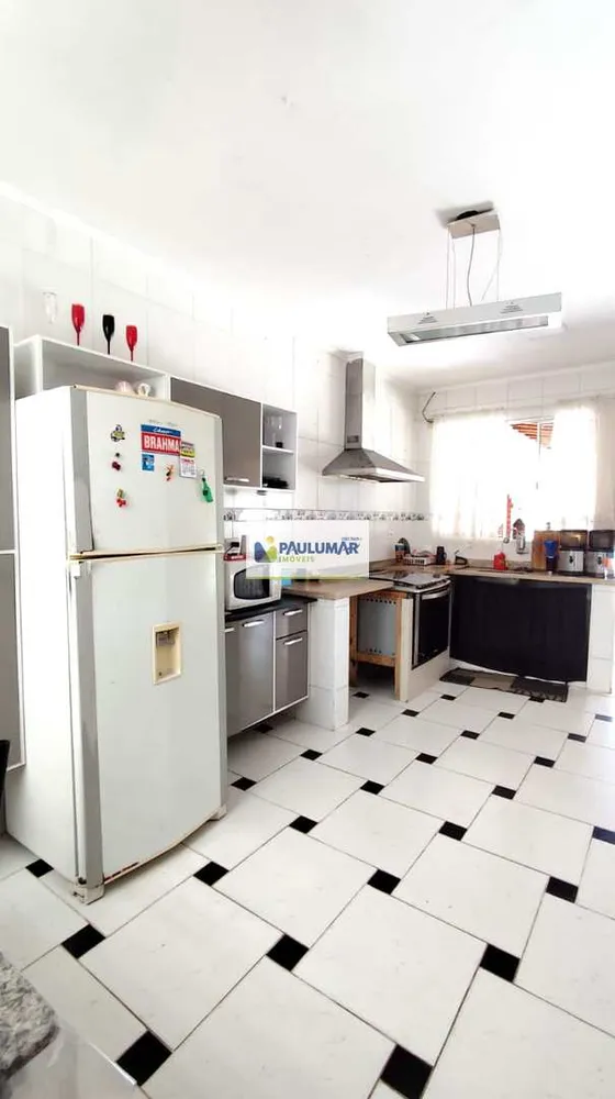 Casa, 3 quartos, 330 m² - Foto 2