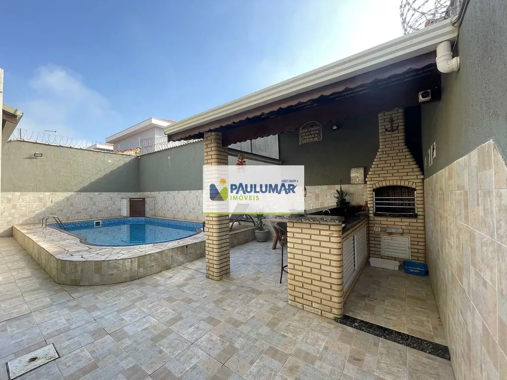 Casa, 4 quartos, 223 m² - Foto 1