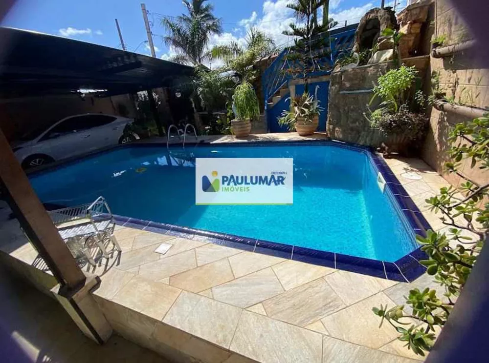 Casa, 4 quartos, 240 m² - Foto 3