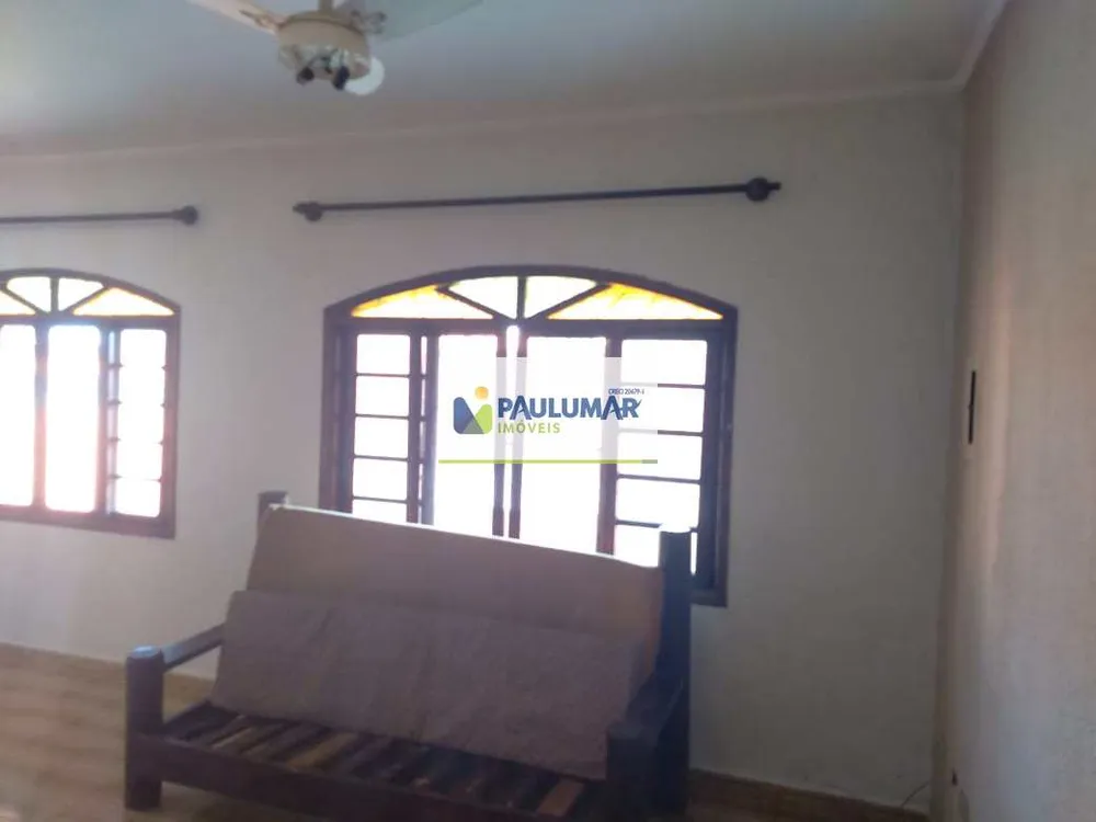 Casa, 3 quartos, 16231 m² - Foto 1