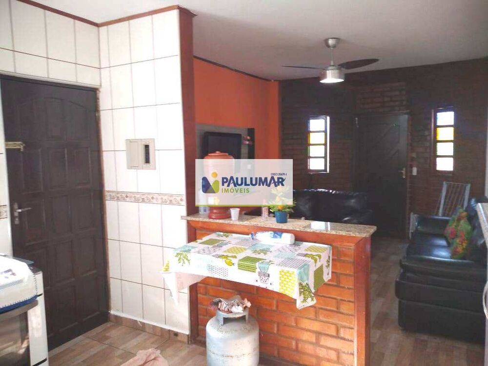 Casa, 2 quartos, 72 m² - Foto 1