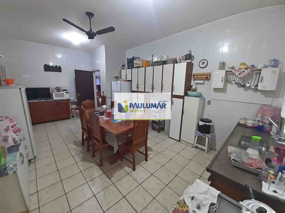 Casa, 4 quartos, 285 m² - Foto 2