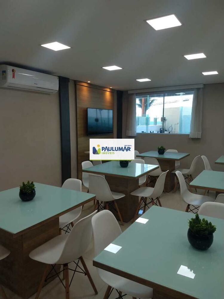Apartamento à venda com 2 quartos, 68m² - Foto 2