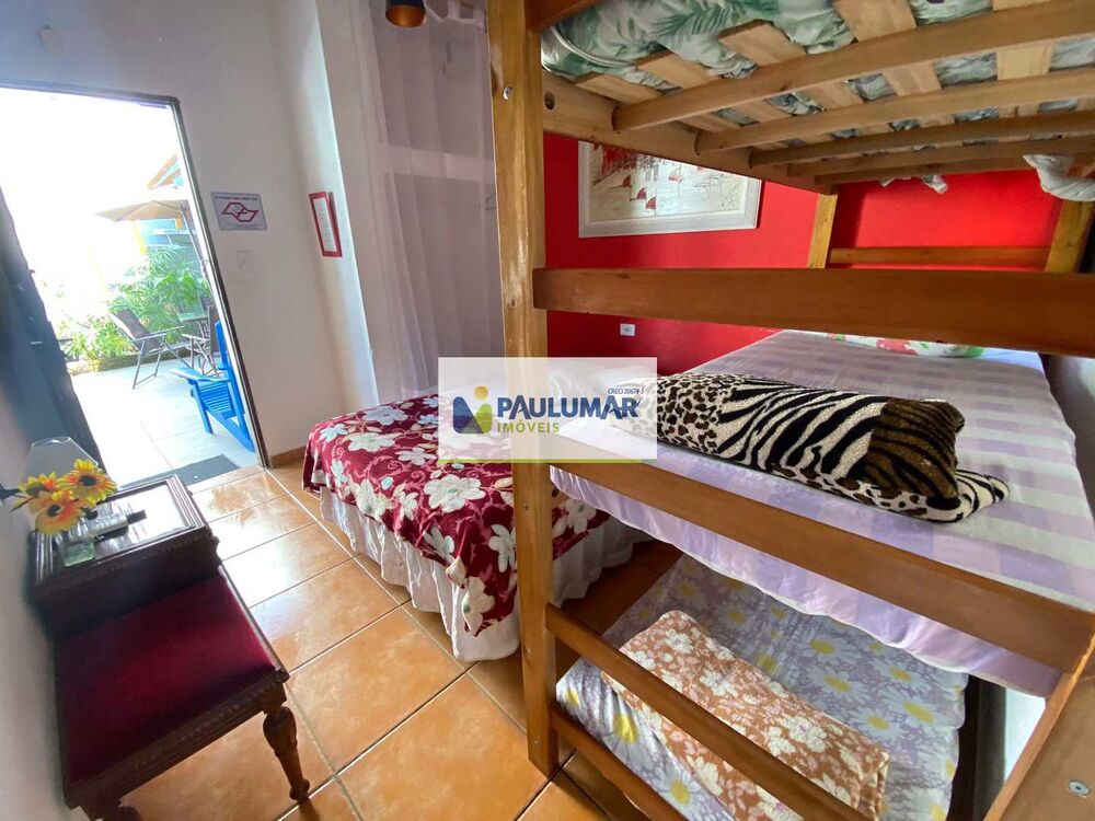 Casa, 7 quartos, 189 m² - Foto 3