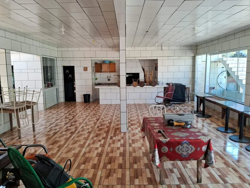 Chácara, 3 quartos, 2395 m² - Foto 4