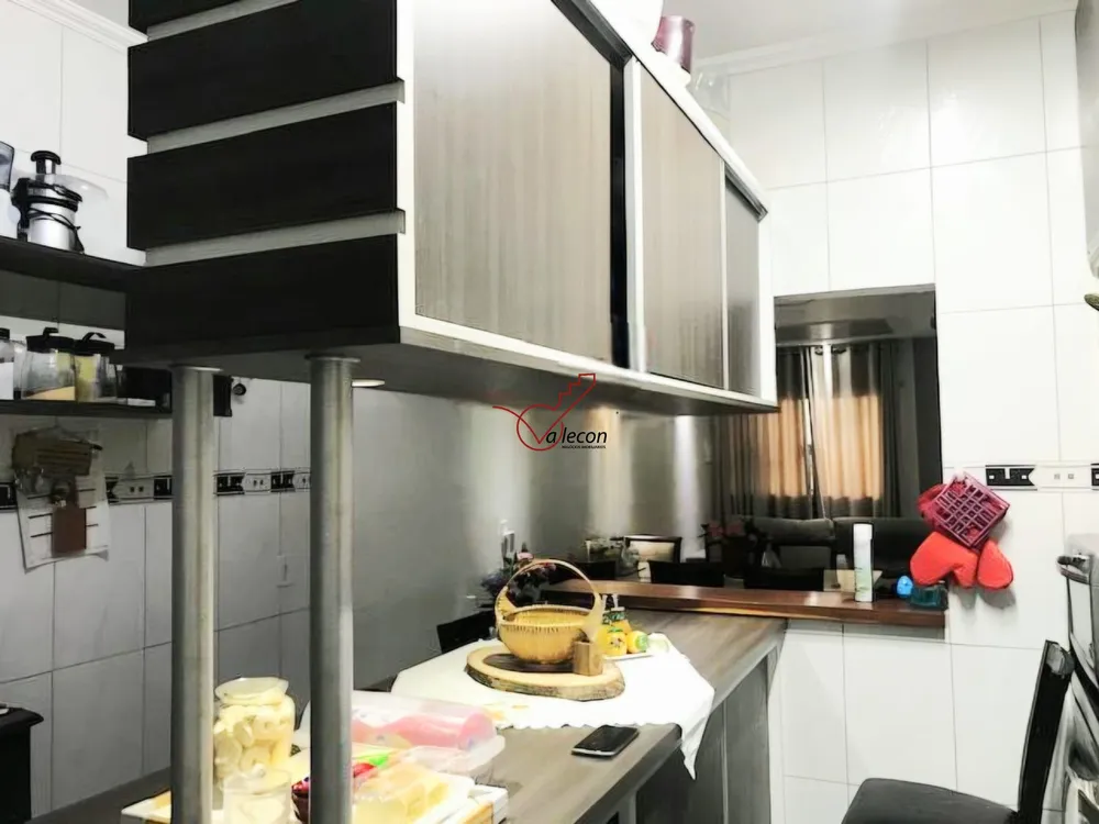 Sobrado, 3 quartos, 250 m² - Foto 1