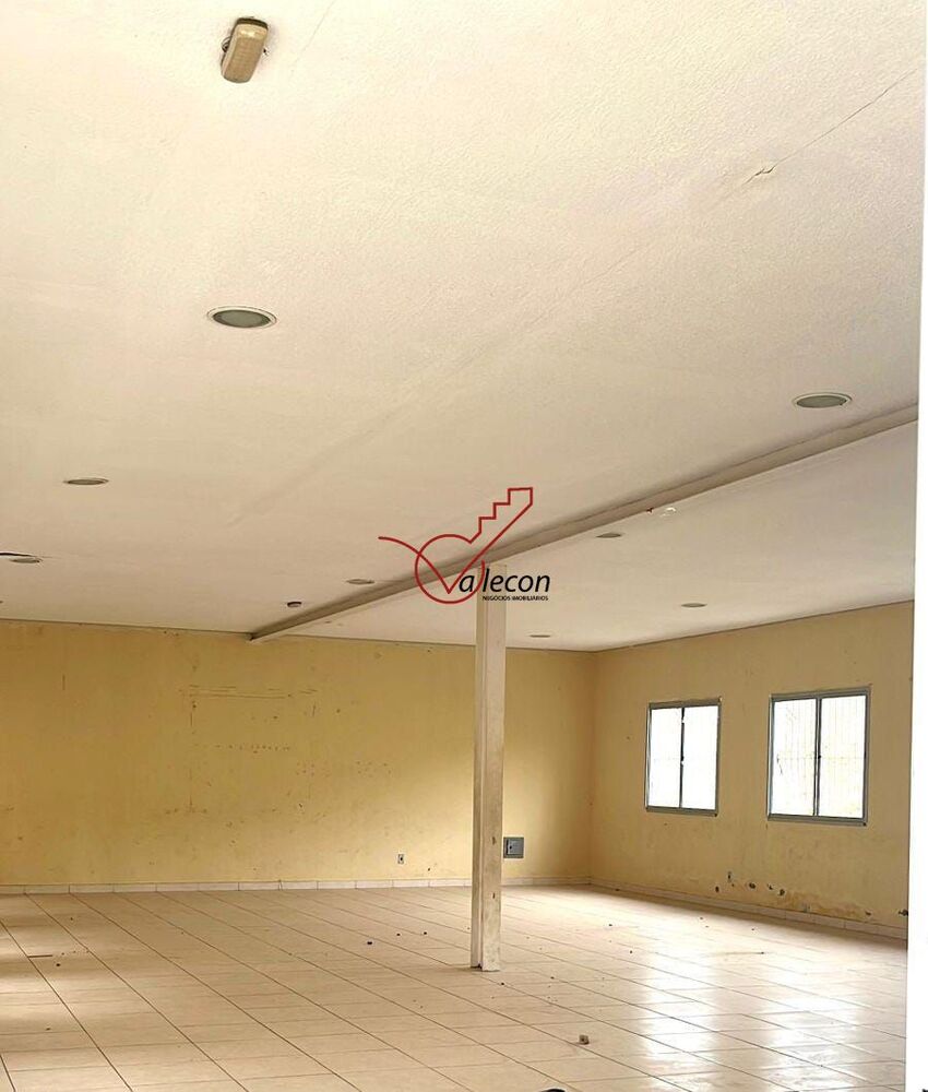 Apartamento à venda com 2 quartos, 70m² - Foto 18