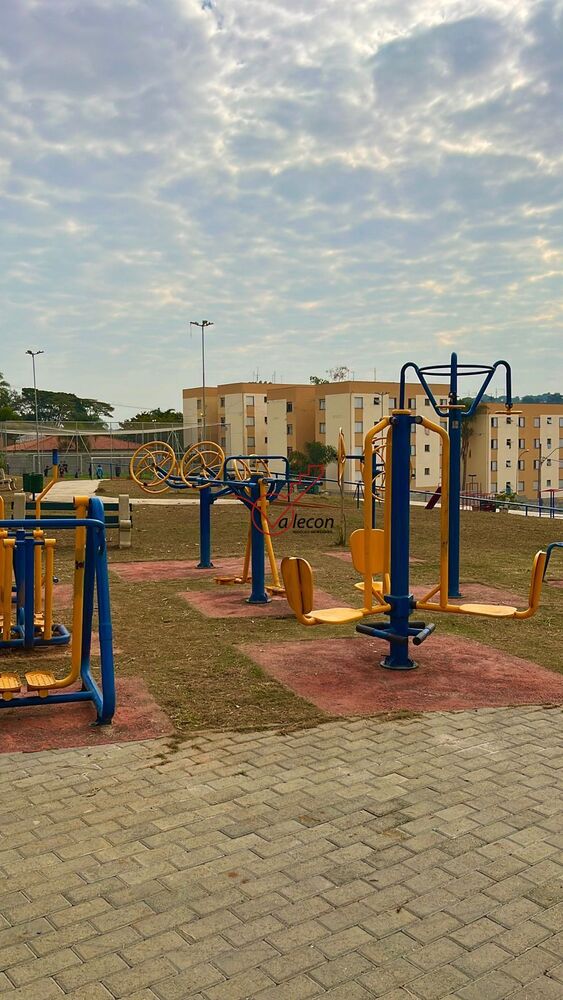 Apartamento à venda com 2 quartos, 70m² - Foto 11