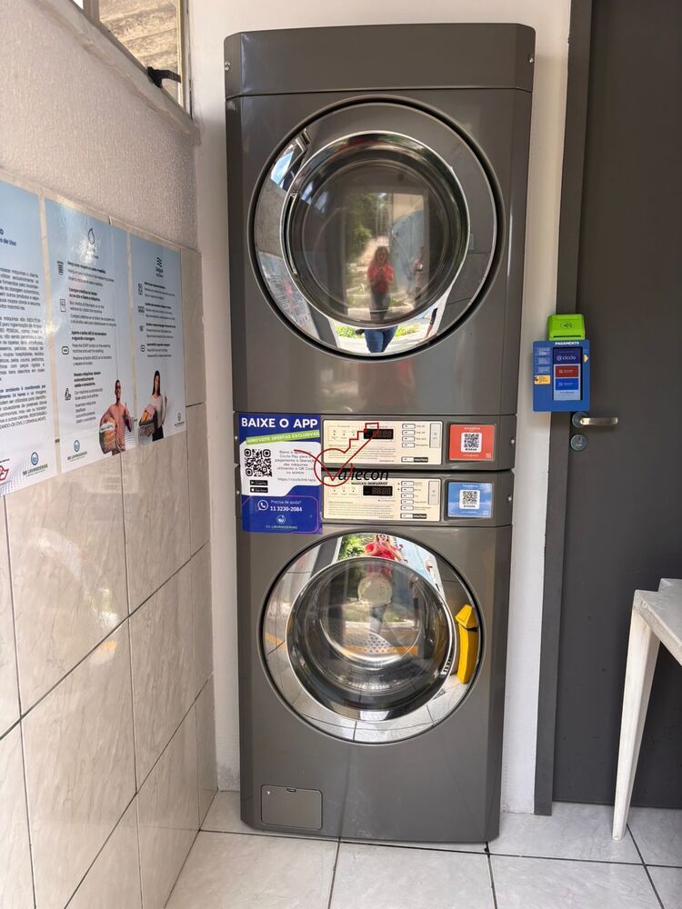 Apartamento à venda com 2 quartos, 56m² - Foto 2