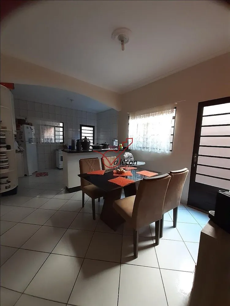 Sobrado, 3 quartos, 168 m² - Foto 2
