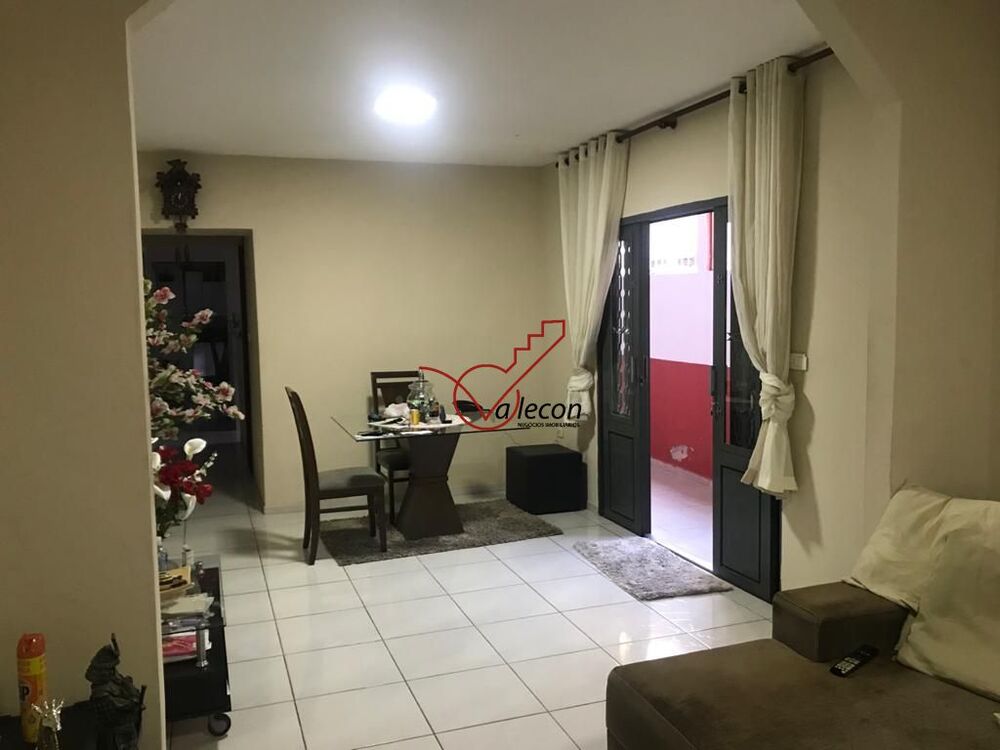 Sobrado, 3 quartos, 265 m² - Foto 1