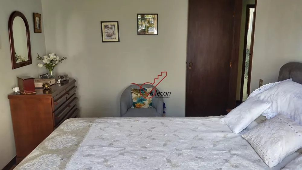 Casa, 5 quartos, 335 m² - Foto 4