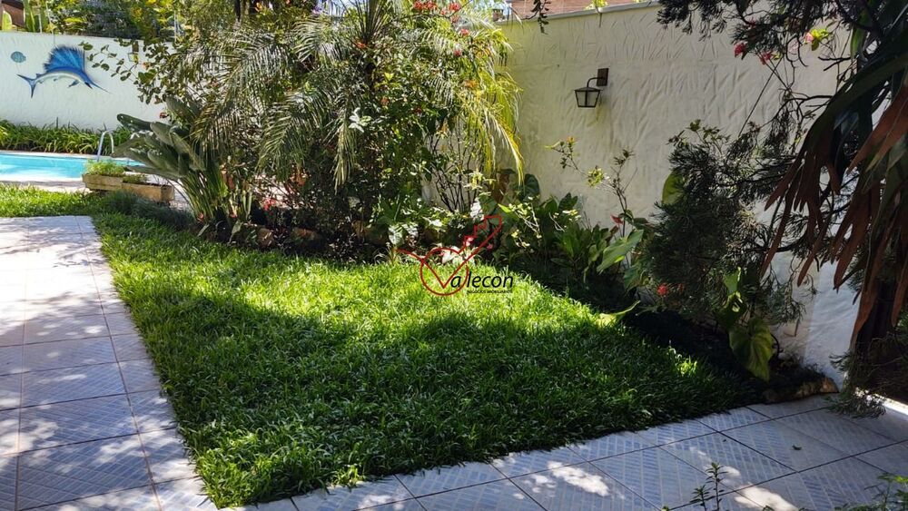 Casa, 5 quartos, 335 m² - Foto 2