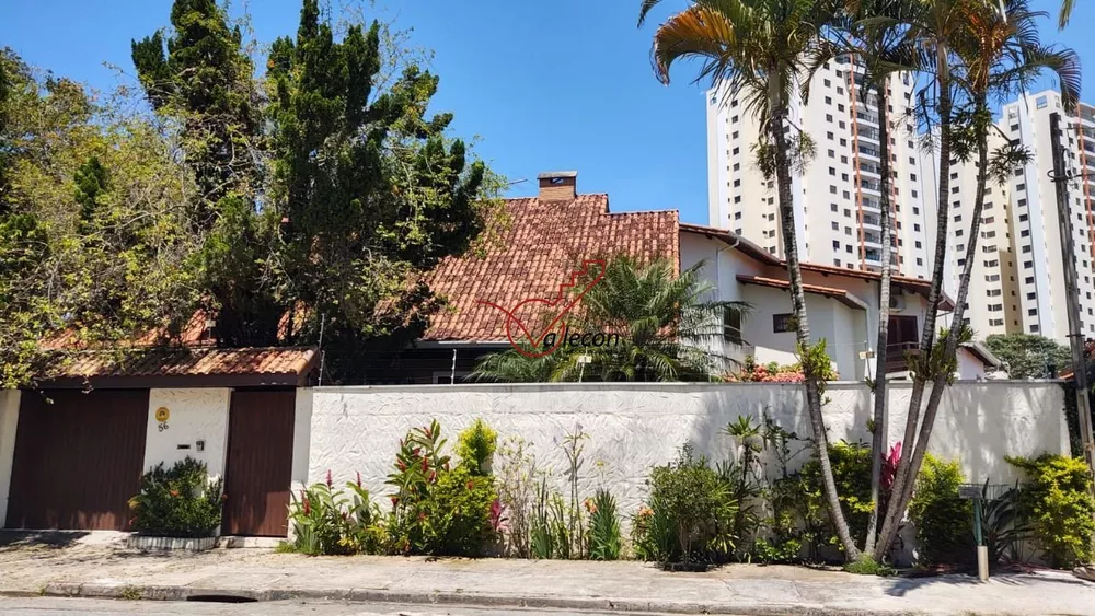 Casa, 5 quartos, 335 m² - Foto 1