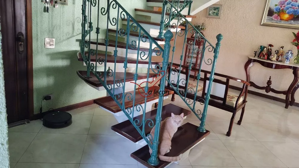 Casa, 5 quartos, 335 m² - Foto 2