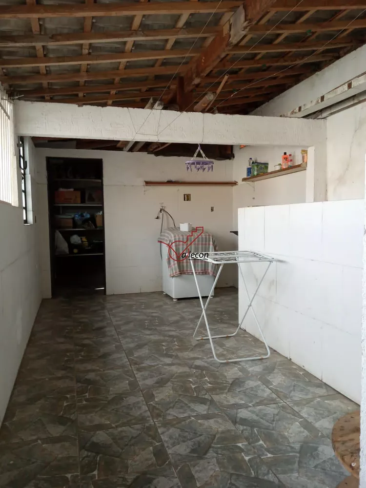 Casa, 2 quartos, 223 m² - Foto 1