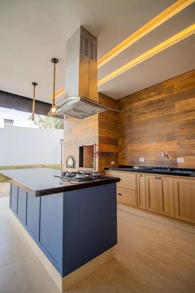 Casa, 4 quartos, 337 m² - Foto 1