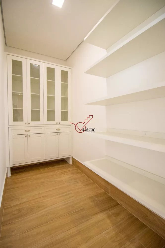 Casa, 4 quartos, 337 m² - Foto 4