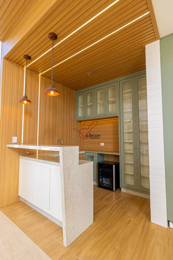 Casa, 4 quartos, 337 m² - Foto 3