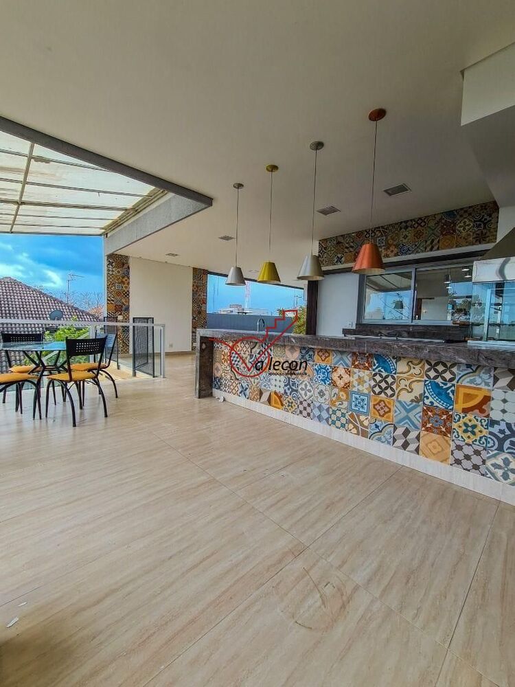 Casa de Condomínio, 4 quartos - Foto 1