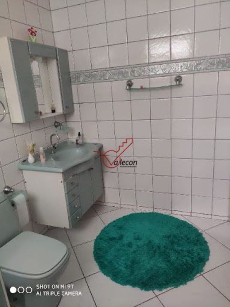 Casa, 3 quartos, 250 m² - Foto 14