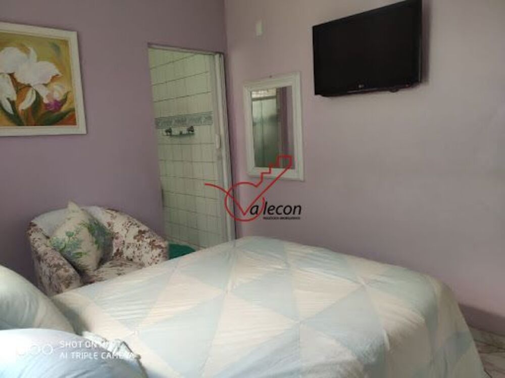 Casa, 3 quartos, 250 m² - Foto 13