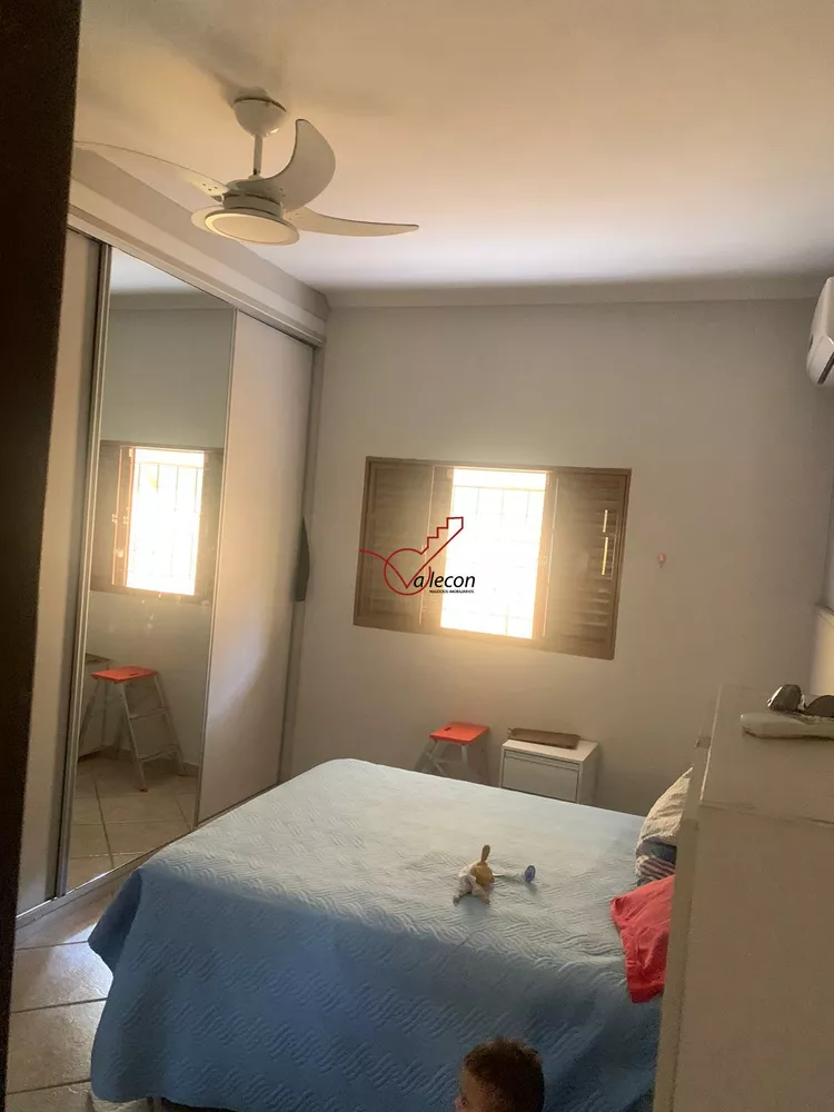 Casa, 3 quartos, 220 m² - Foto 6