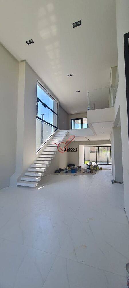 Casa à venda e aluguel com 5 quartos, 430m² - Foto 4